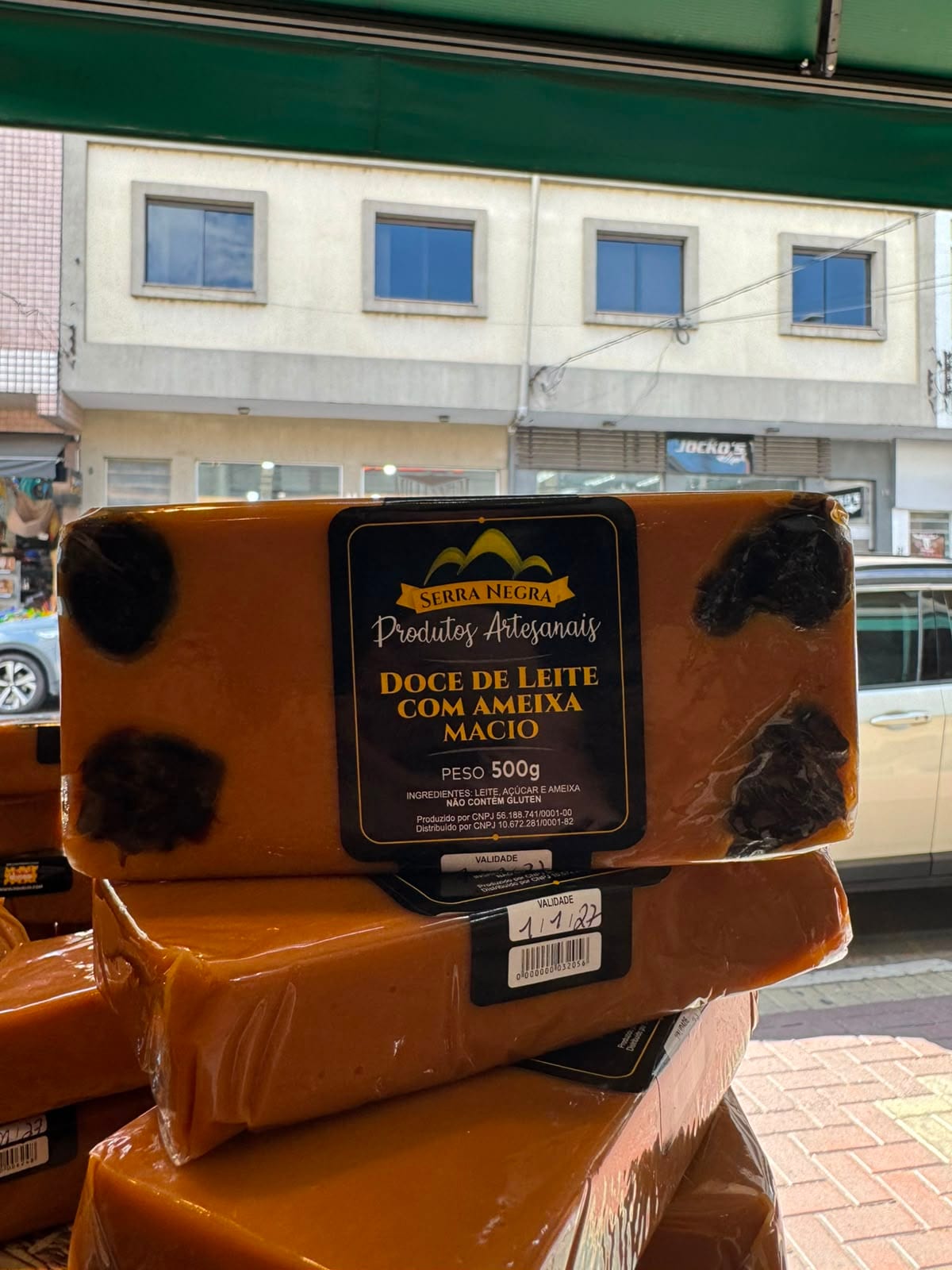 Doce de Leite com Ameixa Macio